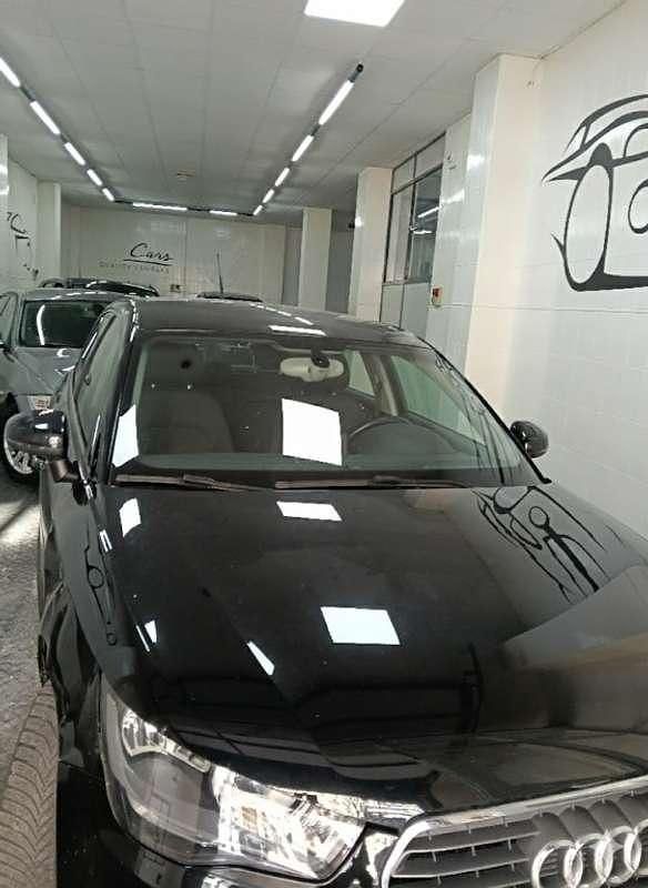Usado Audi A1 Sportback 86 CV (63 kW) 2014 Negro Utilitario
