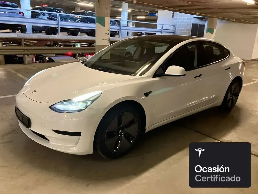Usado Tesla Model 3 RWD 161 kW (220 CV) 2022 Blanco Berlina