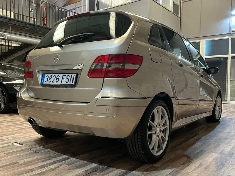 Brugt Mercedes B180 109 HK (80 kW) 2007 Beige MPV