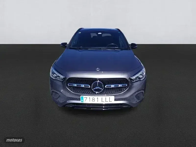 Usado Mercedes GLA200 150 CV (110 kW) 2020 Gris SUV