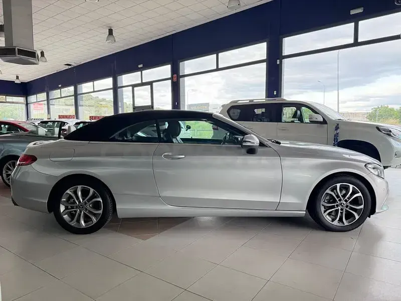 Usado Mercedes 200 184 CV (135 kW) 2017 Gris / plata Descapotable