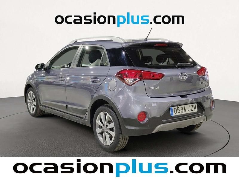 Usado Hyundai i20 Active 90 CV (66 kW) 2017 Gris Utilitario