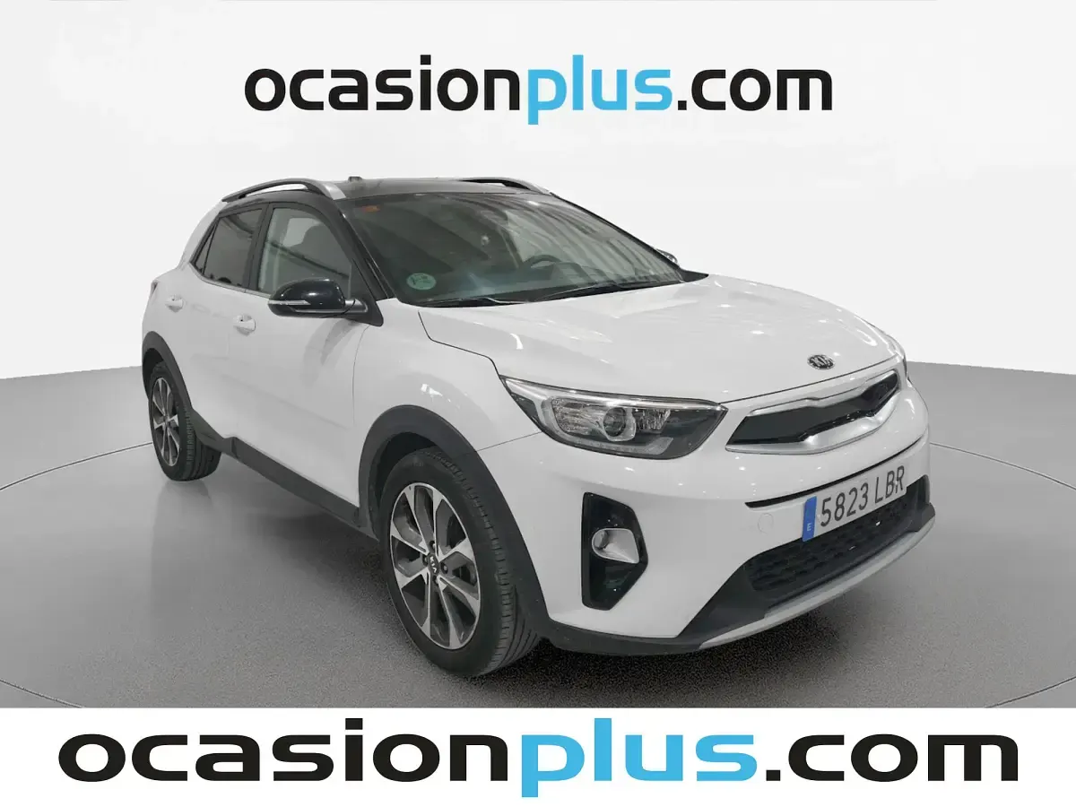 Usado Kia Stonic 120 CV (88 kW) 2019 Blanco SUV