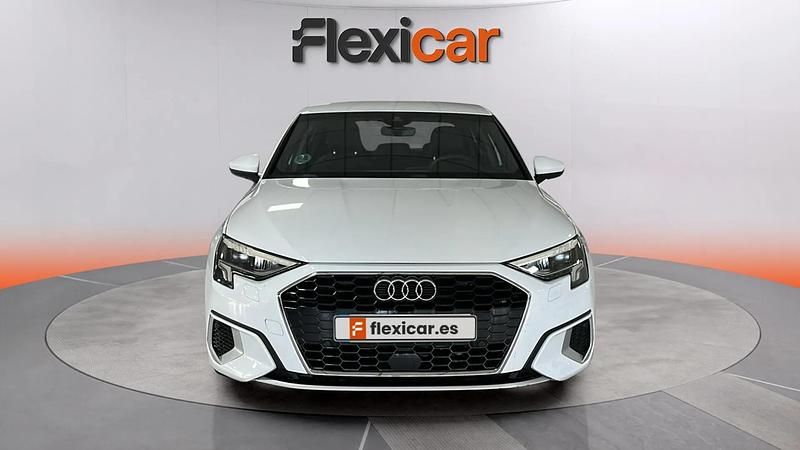 Begagnad Audi A3 Advanced Plus 150 HK (110 kW) 2021 Vit Sedan