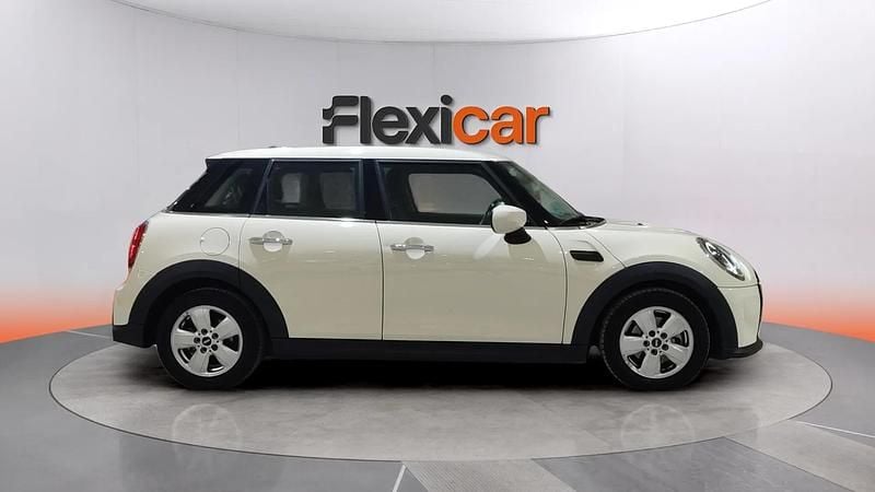Usado Mini ONE 102 CV (75 kW) 2022 Beige Utilitario