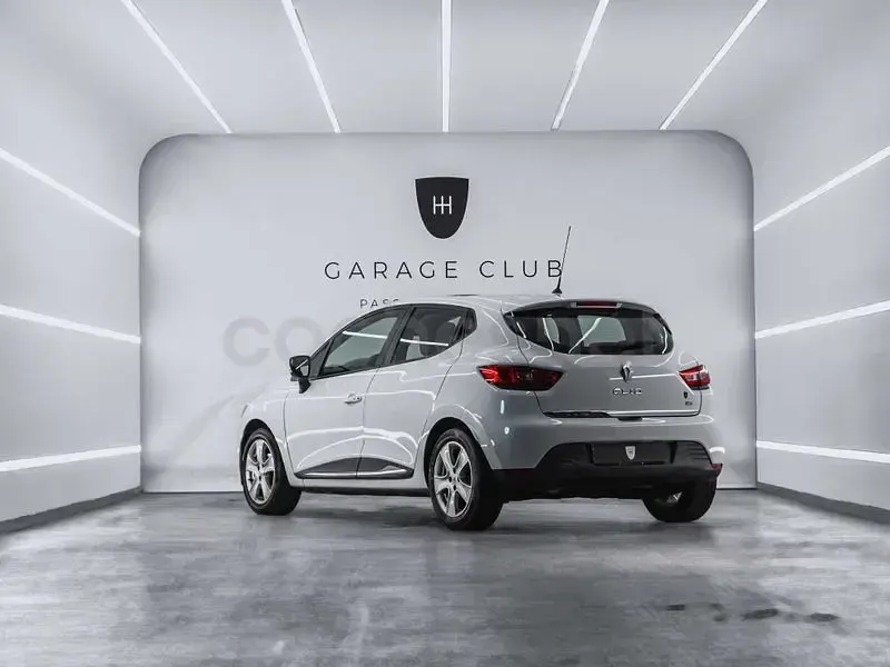Usado Renault Clio IV Dynamique 90 CV (66 kW) 2015 Blanco Berlina