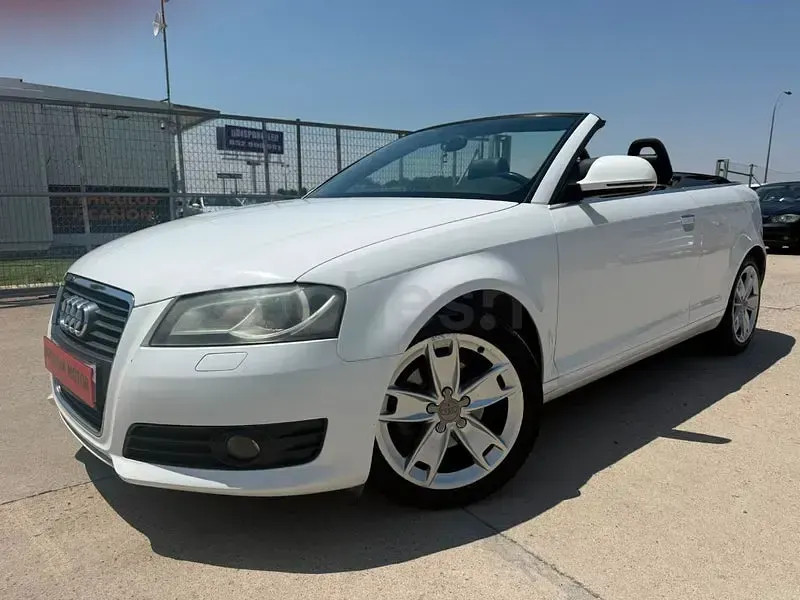 Usado Audi A3 Cabriolet Attraction 160 CV (117 kW) 2009 Blanco Descapotable