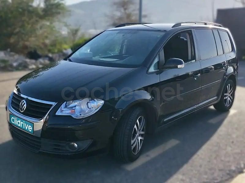 Usado VW Touran Advance 140 CV (102 kW) 2007 Negro Monovolumen