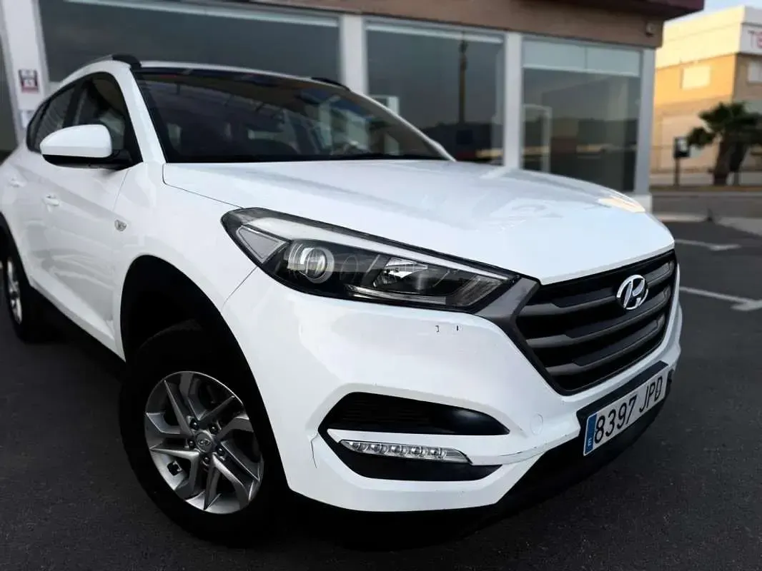 Usado Hyundai Tucson 131 CV (96 kW) 2017 Blanco SUV