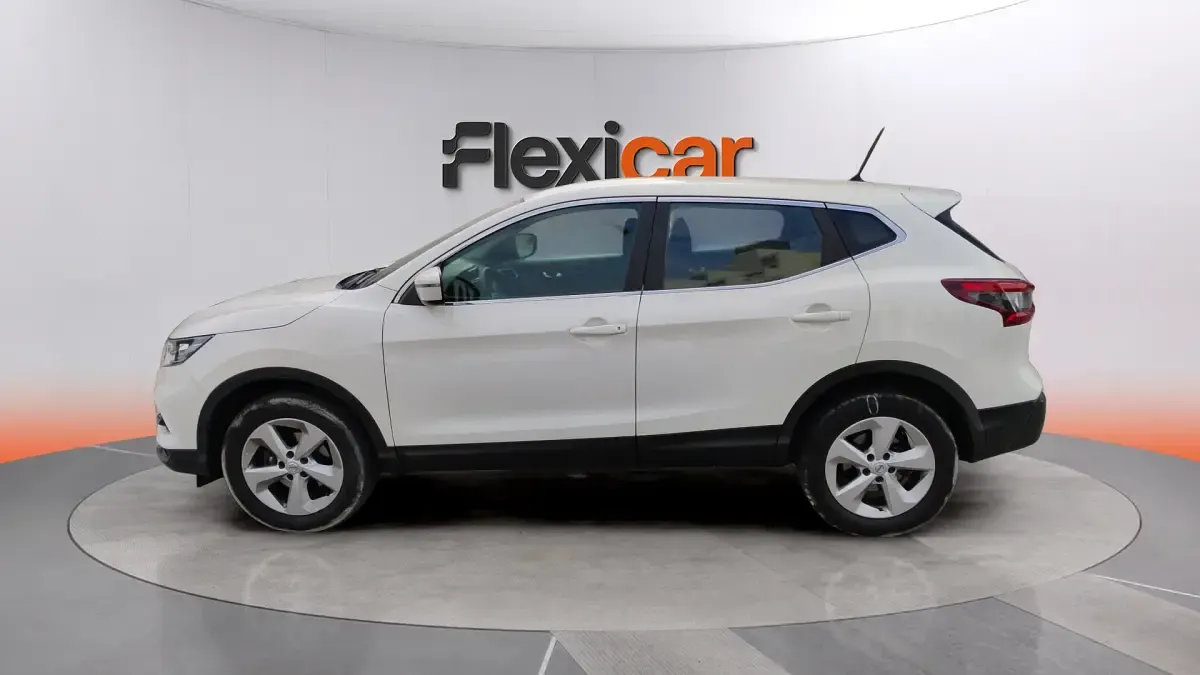 Usado Nissan Qashqai Acenta 140 CV (102 kW) 2018 Blanco SUV