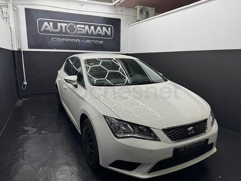 Usado Seat Leon Style 110 CV (80 kW) 2015 Blanco Berlina