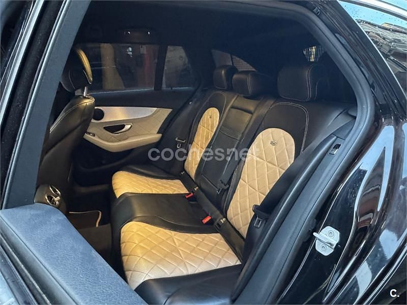 Usado Mercedes C220 Avantgarde 170 CV (125 kW) 2015 Negro Familiar