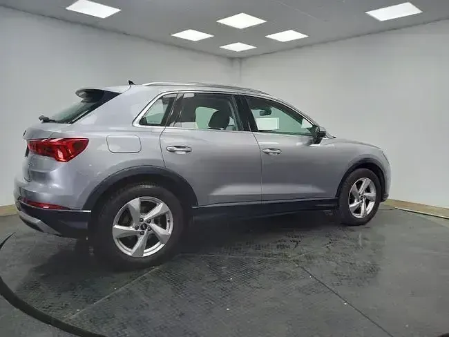 Usado Audi Q3 Advanced Plus 150 CV (110 kW) 2021 Gris SUV