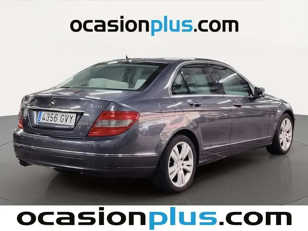Usado Mercedes C200 Avantgarde 136 CV (100 kW) 2010 Gris Berlina