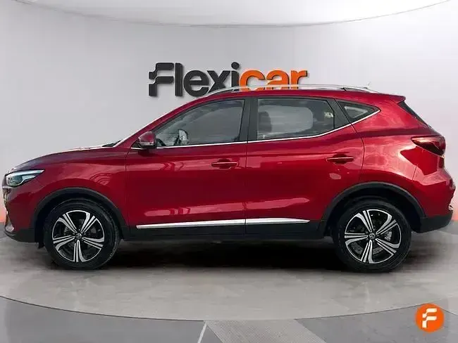 Usado MG ZS Comfort 116 HP (85 kW) 2025 Vermelho SUV
