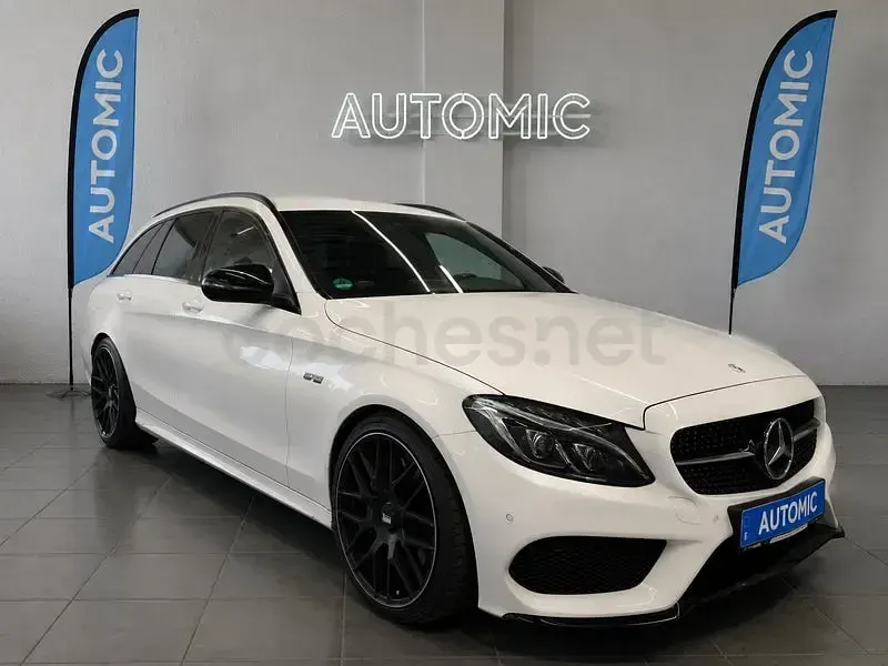 Usado Mercedes C43 AMG 367 CV (269 kW) 2017 Blanco Familiar