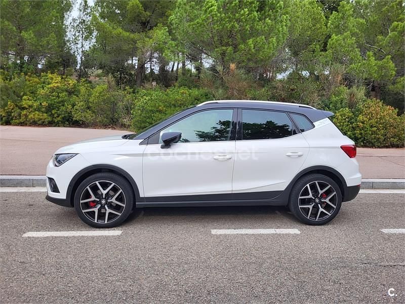 Usado Seat Arona Ecomotive 115 CV (84 kW) 2019 Blanco SUV