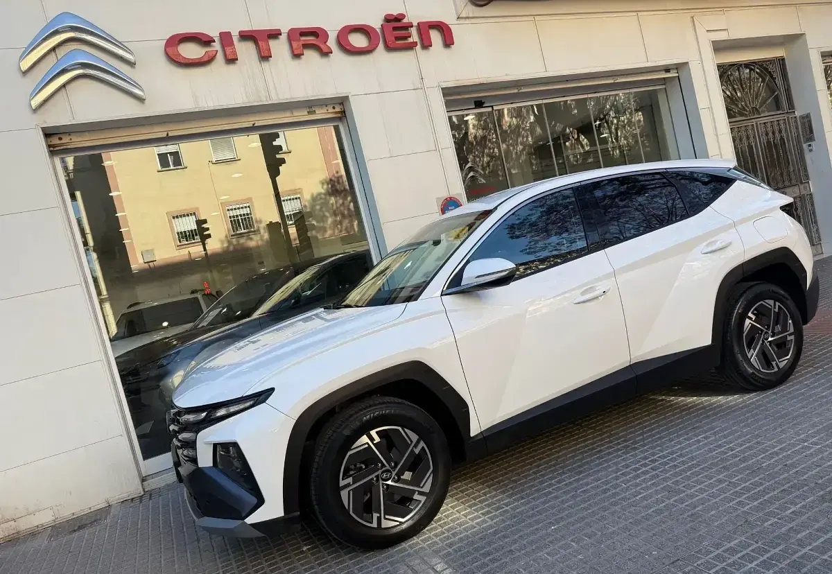 Usado Hyundai Tucson 160 HP (117 kW) 2025 Branco SUV