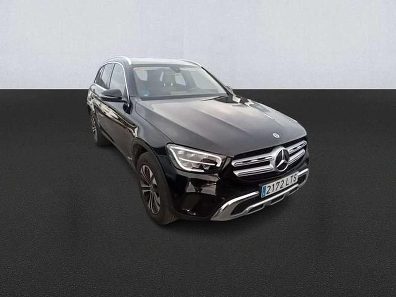 Usado Mercedes GLC300e 313 CV (230 kW) 2021 Negro Coupe