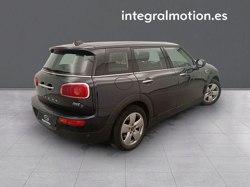 Usado Mini One D Clubman 116 CV (85 kW) 2020 Negro Familiar