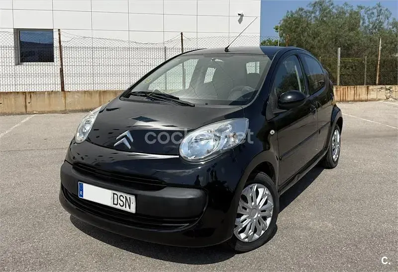 Usado Citroën C1 68 CV (50 kW) 2006 Negro Utilitario