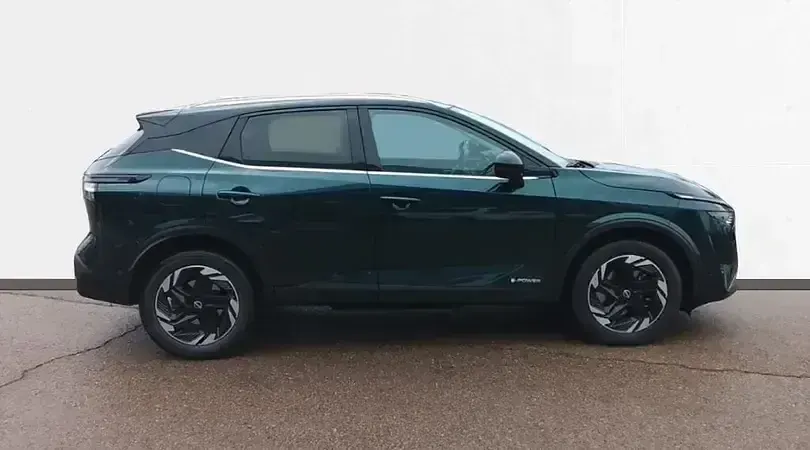 Usado Nissan Qashqai N-Connecta 190 CV (139 kW) 2024 Deep ocean black SUV