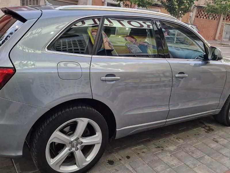 Usado Audi Q5 240 CV (176 kW) 2011 Gris / plata SUV