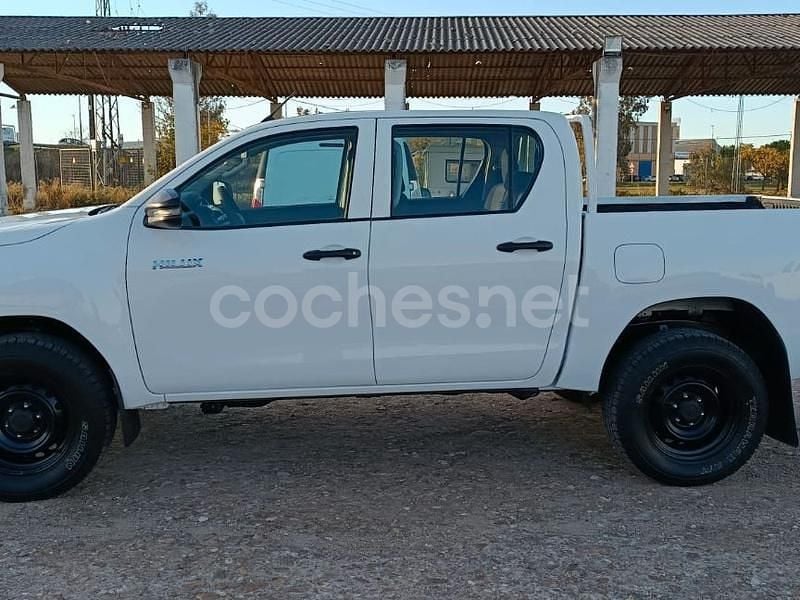 Usado Toyota HiLux 150 CV (110 kW) 2019 Blanco Recogida