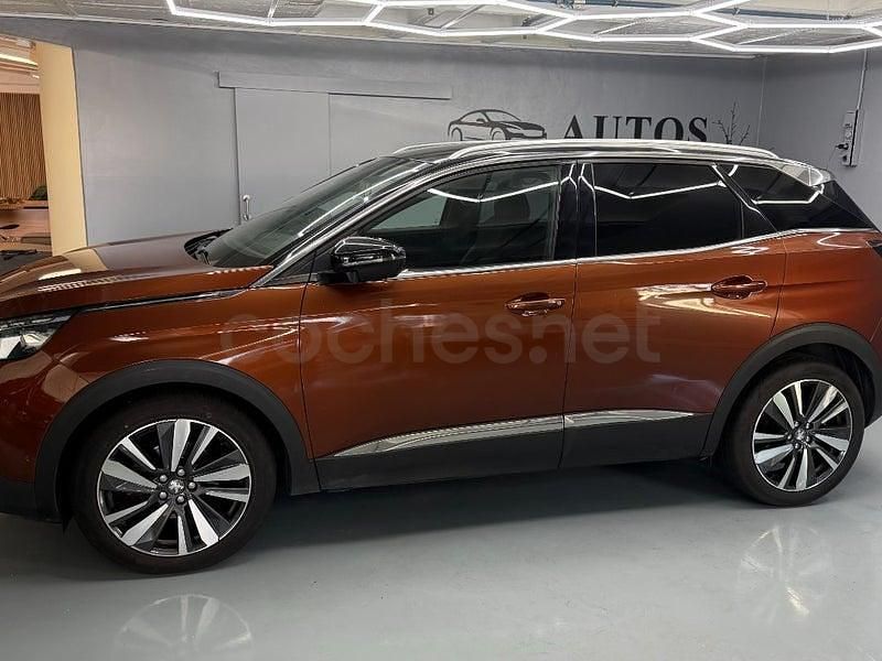 Usado Peugeot 3008 GT-line 130 CV (95 kW) 2018 Granate SUV