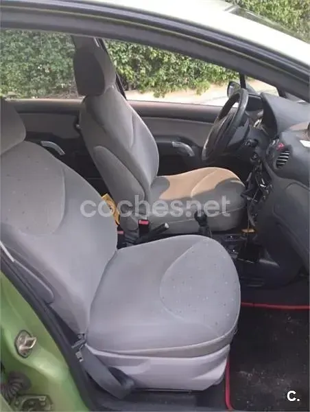 Usado Citroën C3 Furio 75 CV (55 kW) 2005 Verde Berlina