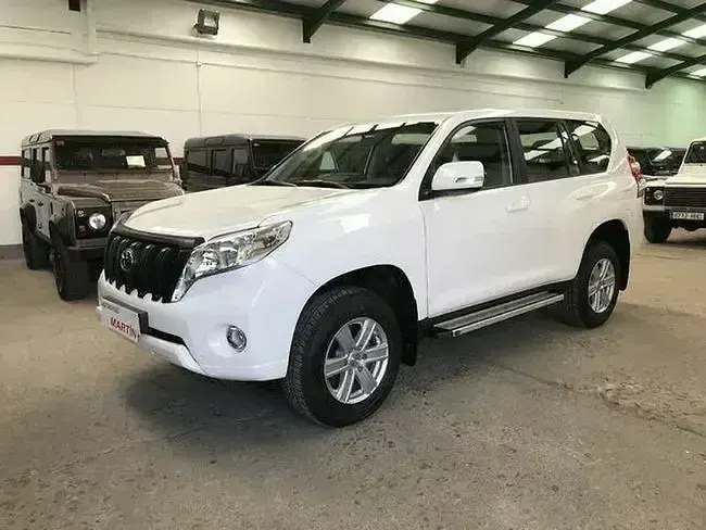 Usado Toyota Land Cruiser 177 CV (130 kW) 2017 Blanco SUV