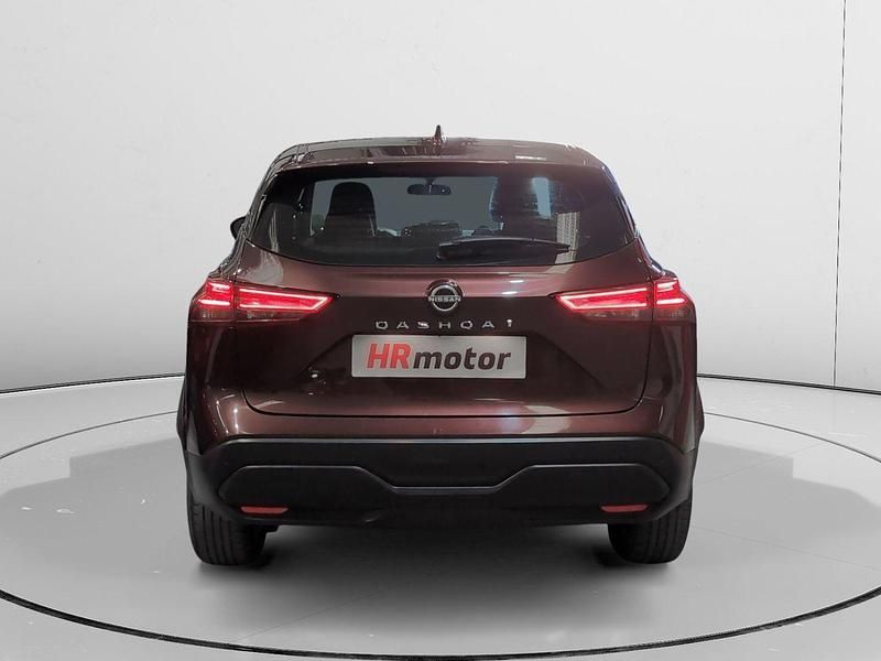 Usado Nissan Qashqai Acenta 158 CV (116 kW) 2023 Rojo SUV
