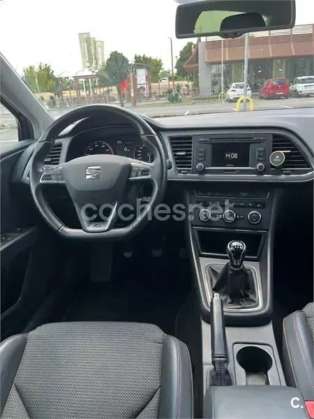 Usado Seat Leon FR 180 CV (132 kW) 2014 Negro Berlina