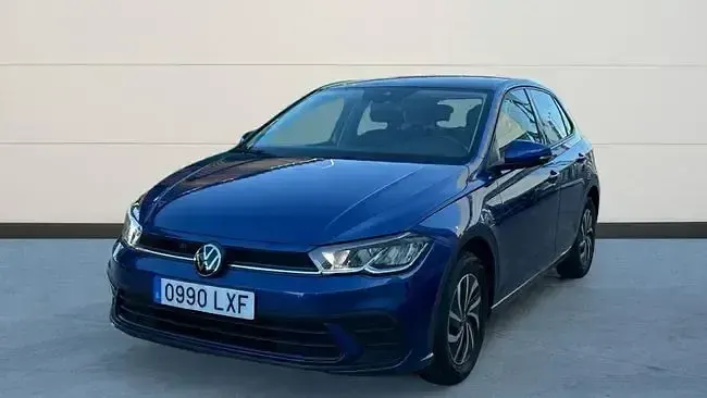 Usado VW Polo Life 95 CV (69 kW) 2022 Azul Utilitario