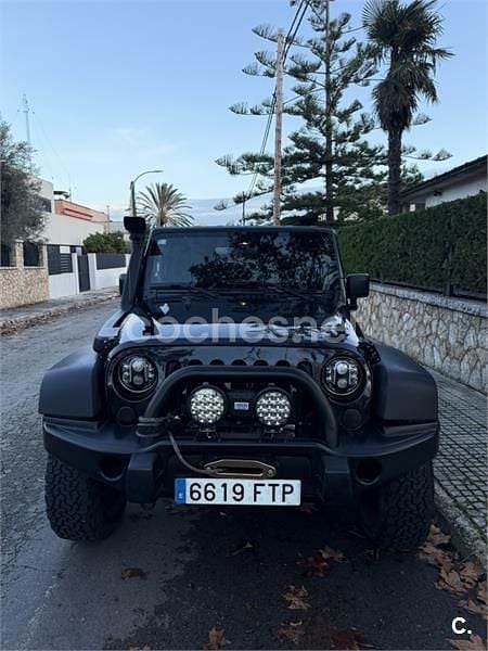 Negro Usado 2007 Jeep Wrangler Sahara SUV | 35.000 € - Imagen 1/4