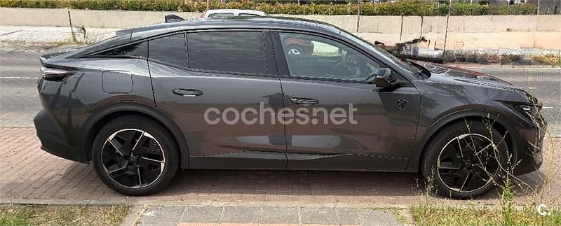 Gris / plata Usado 2023 Peugeot 408 GT GT Berlina | 29.900 € (Super precio) - Imagen 1/4