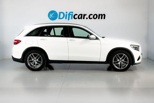 Usado Mercedes GLC220 AMG line 171 CV (125 kW) 2015 Blanco SUV