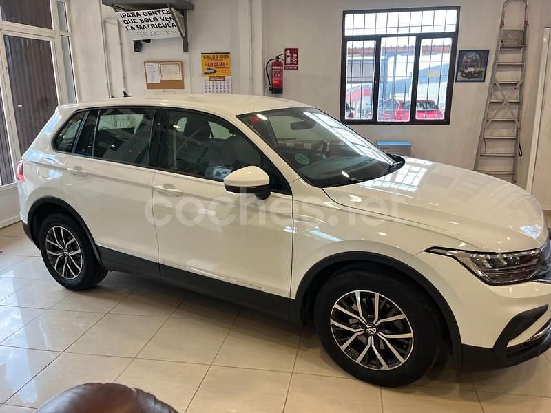 Blanco Usado 2021 VW Tiguan SUV | 25.900 € (Precio justo) - Imagen 1/4
