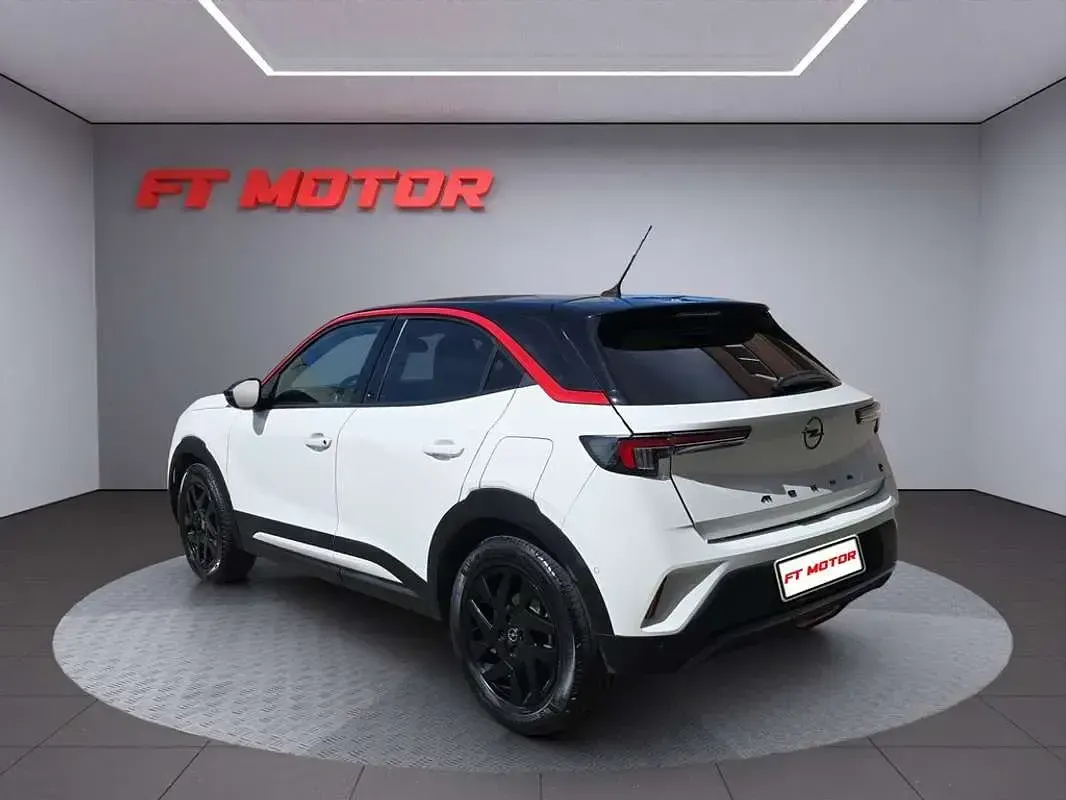 Usado Opel Mokka-e GS Line 100 kW (136 CV) 2021 Blanco SUV
