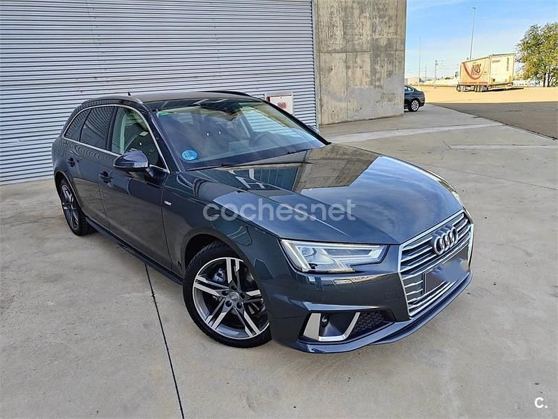 Usado Audi A4 S-Line 170 CV (125 kW) 2019 Gris / plata Familiar