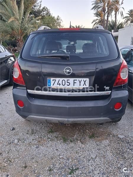 Usado Opel Antara Cosmo 150 CV (110 kW) 2007 Negro SUV