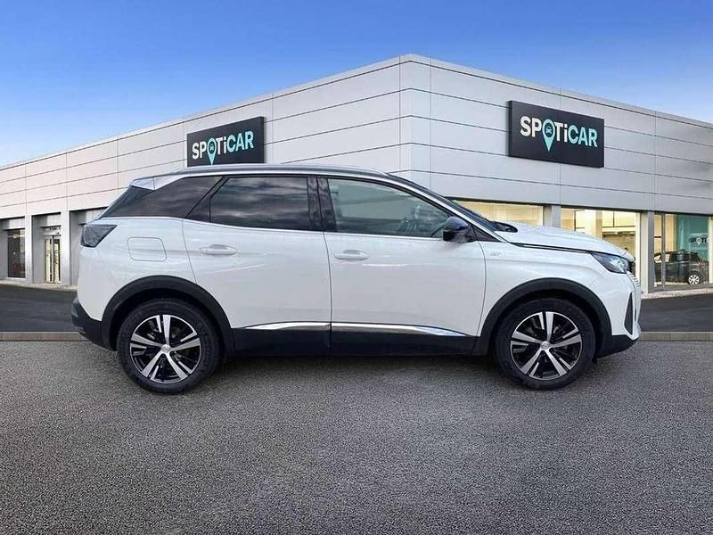 Usado Peugeot 3008 Style 131 CV (96 kW) 2023 Blanco Monovolumen
