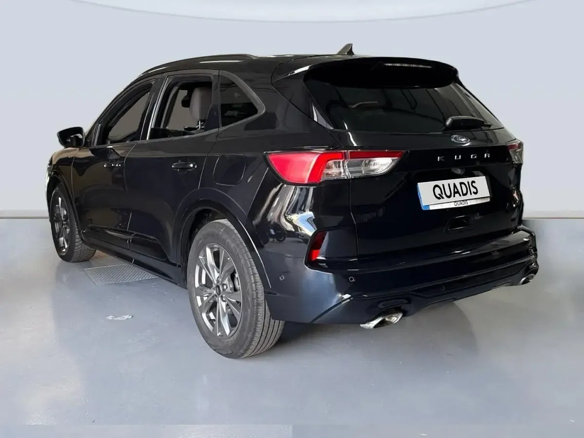 Usado Ford Kuga ST-Line 120 CV (88 kW) 2022 Negro SUV