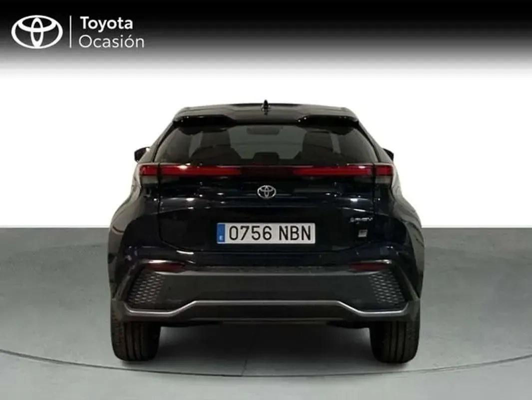 Usado Toyota C-HR Edition 223 CV (164 kW) 2025 Rojo SUV