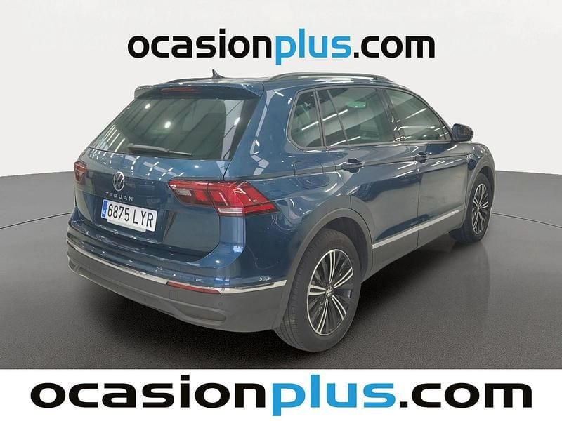 Usado VW Tiguan Life 150 CV (110 kW) 2022 Azul SUV