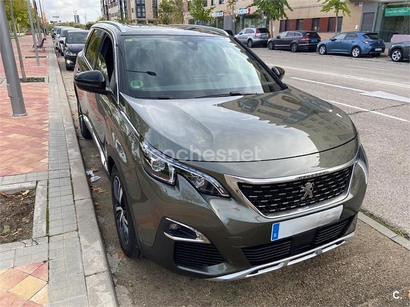 Usado Peugeot 5008 GT-line 165 CV (121 kW) 2018 Verde Monovolumen