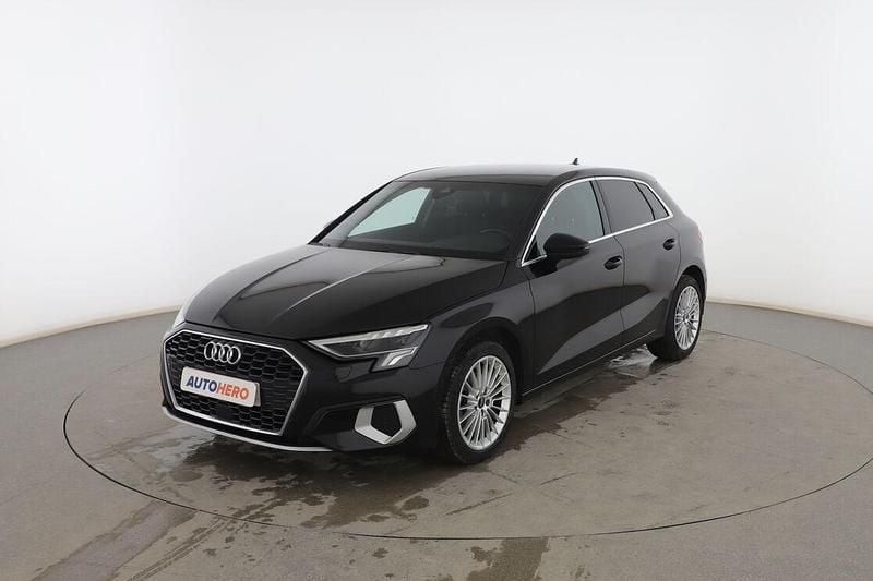Usado Audi A3 Sportback e-tron Advanced 110 CV (80 kW) 2023 Negro Utilitario