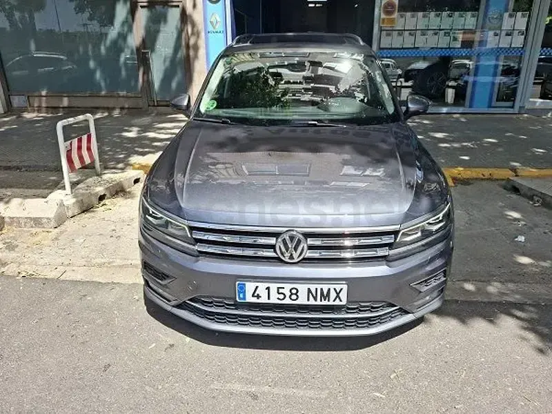 Usado VW Tiguan Allspace Advance 150 CV (110 kW) 2020 Gris / plata SUV