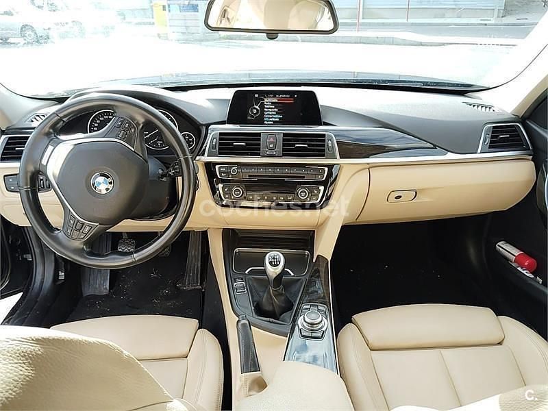 Usado BMW 318 Luxury Line 150 CV (110 kW) 2017 Azul Familiar