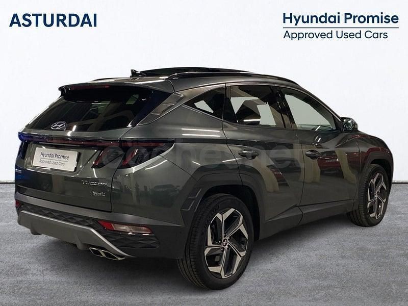 Usado Hyundai Tucson 230 CV (169 kW) 2022 Gris / plata SUV